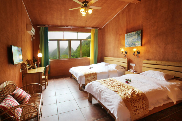 Yangshuo Eden Inn