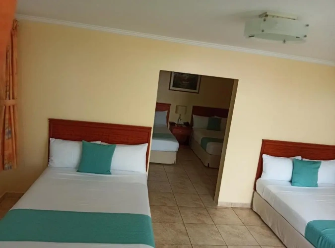 Standard Quadruple room