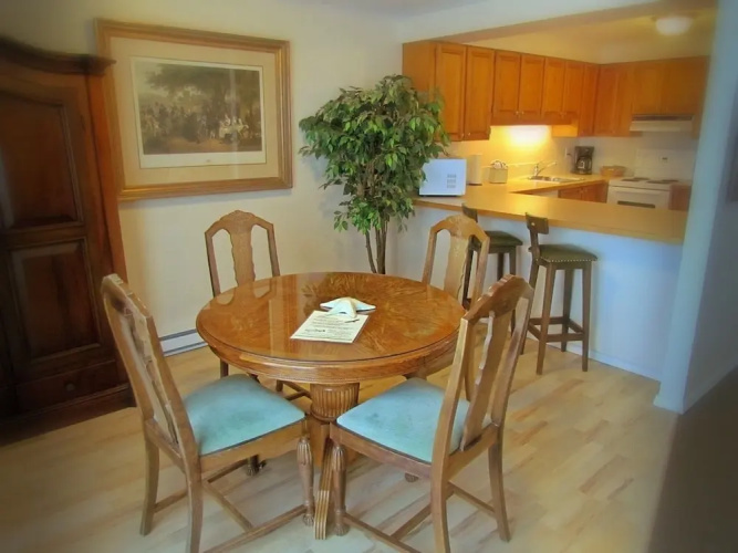 Heron's Landing Hotel