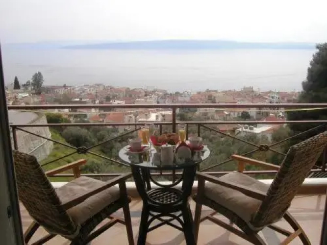 Agrabeli Apartments