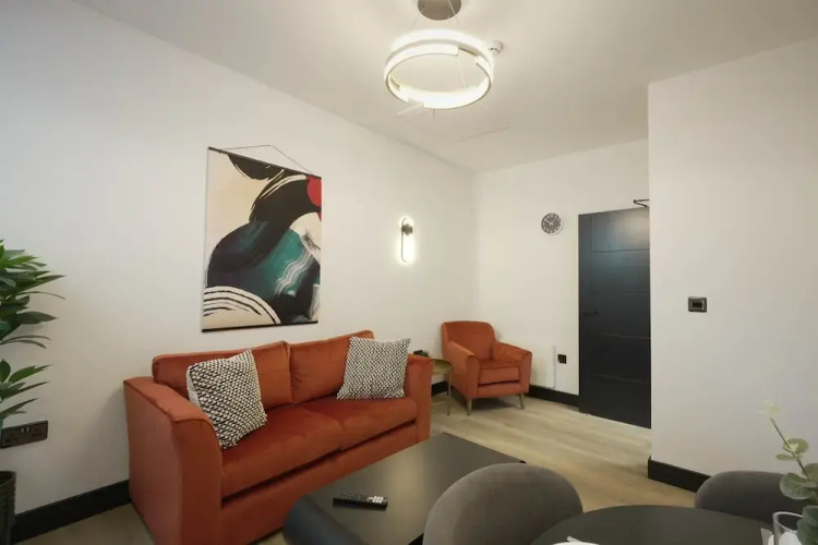 Sixty Aparthotel 2bed, Central Cardiff + Parking