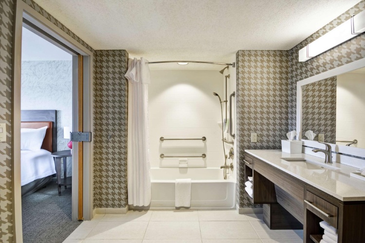 Double Suite