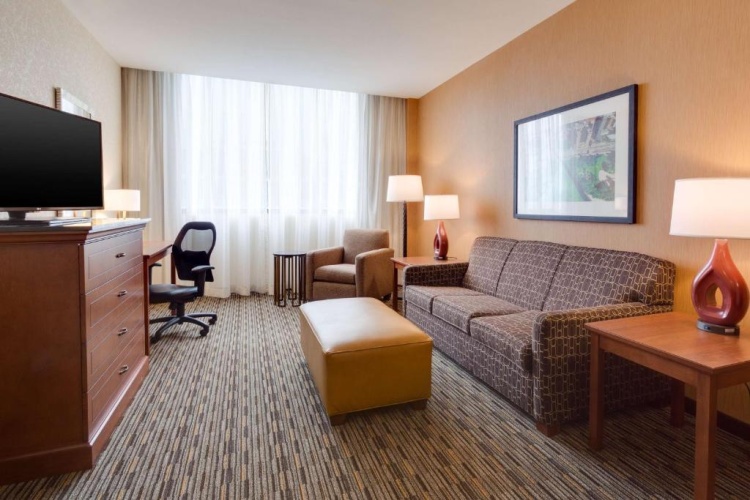 Quadruple Suite