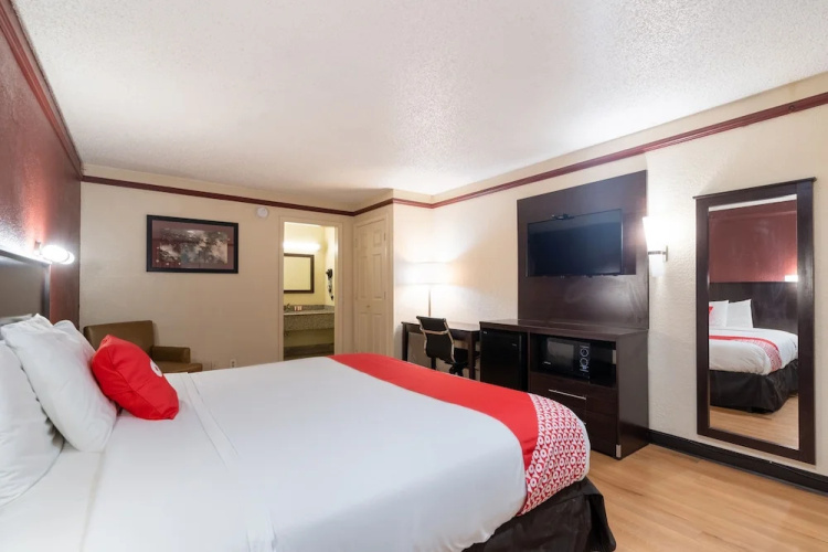 Days Inn Tulsa Airport