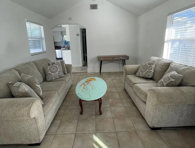 4415 125th 2 Bedroom Home