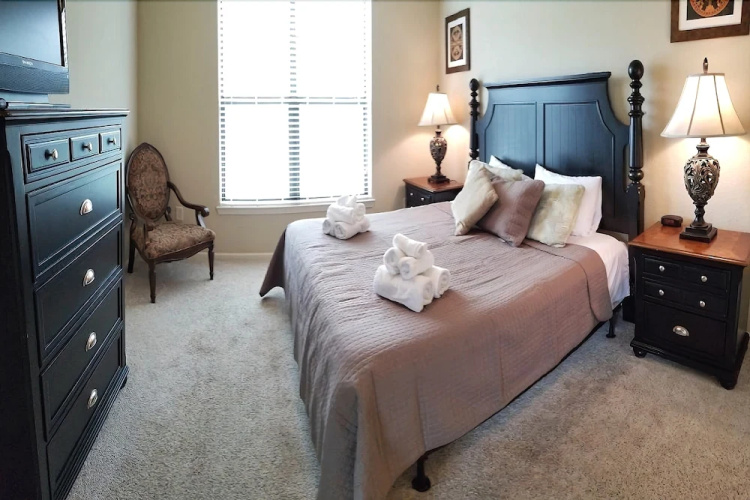 BP521CP Bella Piazza - Three Bedroom Condo