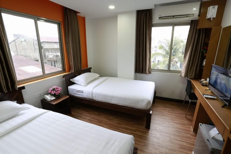 Superior Twin room