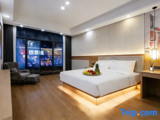 Standard room with balcony and with view