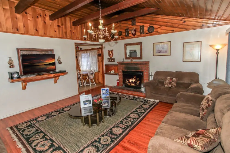 McWhinney Summit Cabin