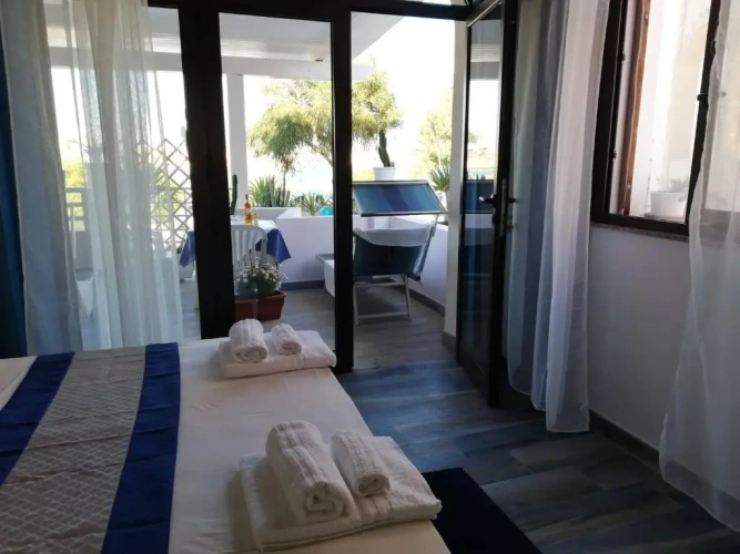 Standard Double room with sea view