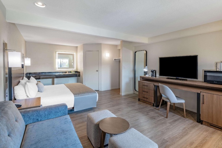 Deluxe Double room
