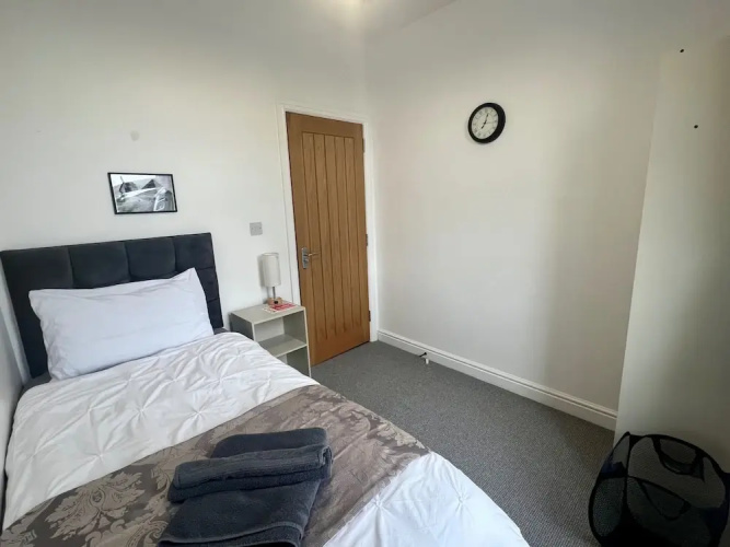 Construction Crew Quarters:5brfree Wifi & Parking