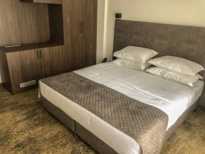 Hotel Qama