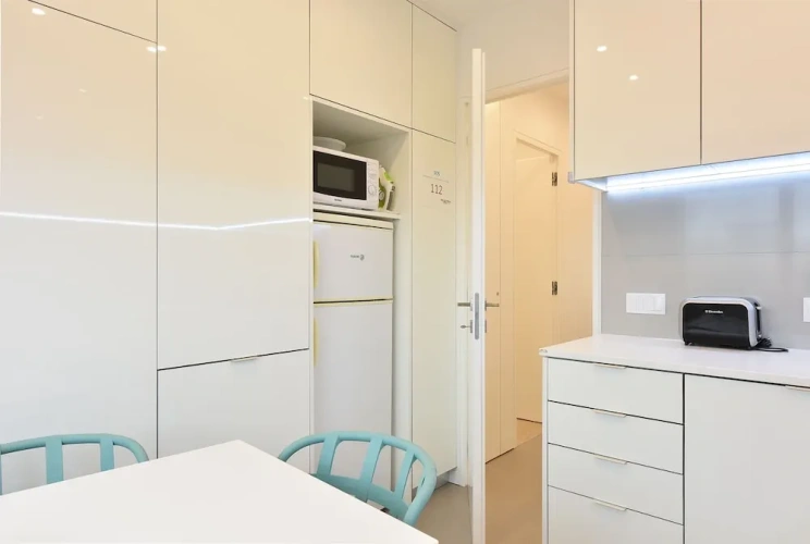 2 Bedrooms Apartment with sea view