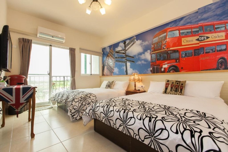 Standard Quadruple room with balcony