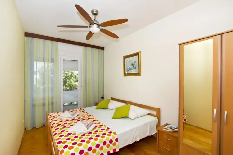 Apartment Topic near Beach