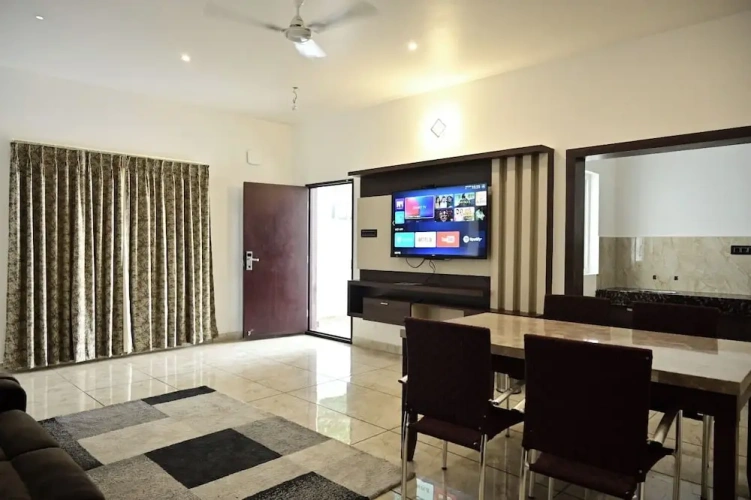 2 Bedrooms Suite
