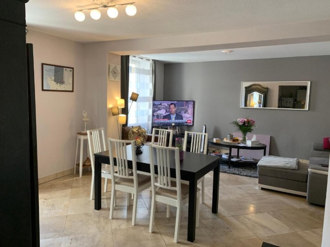 3 Bedrooms Cottage