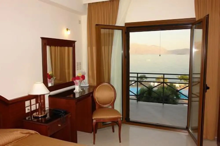 Europa Beach Hotel