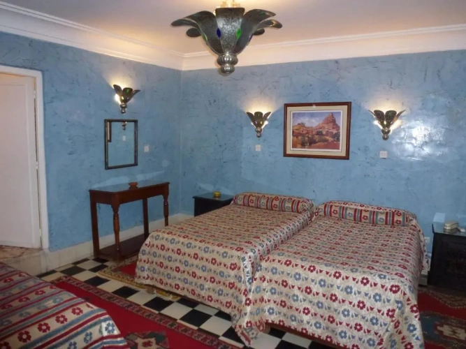 Standard Triple room with view