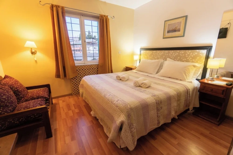 Standard Double room with city view
