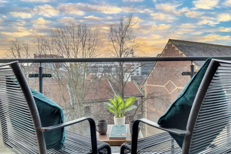 Laing Apartments