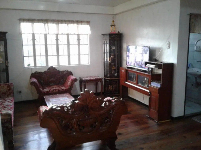 Carlos Residence