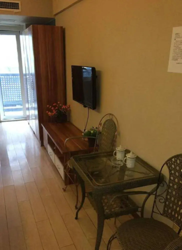 Candy Hotel Apartment