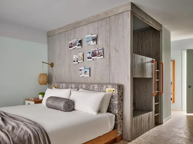 Riviera Beach Resort