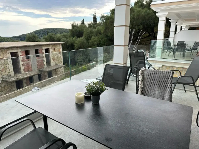 Meliana Homes