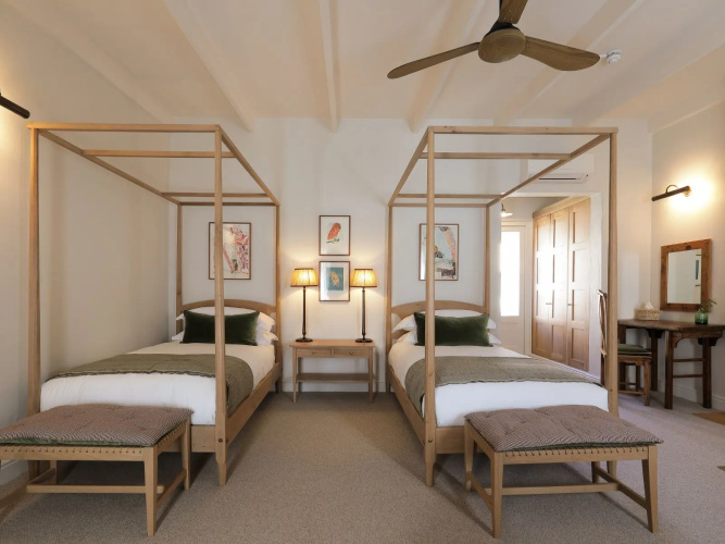 Luxury Twin room