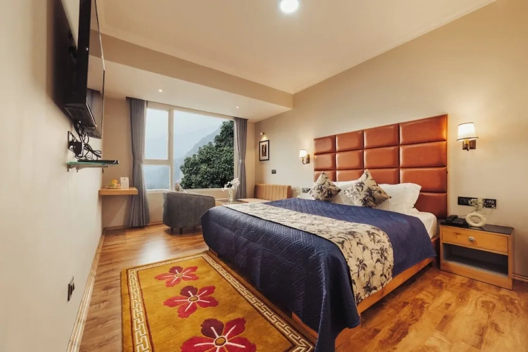 Superior room