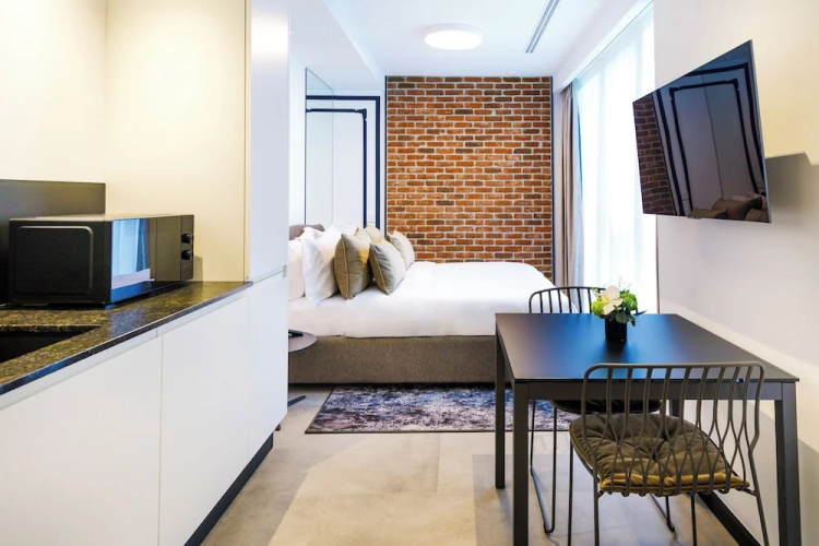 OLD TOWN SNAIL Design Apartments