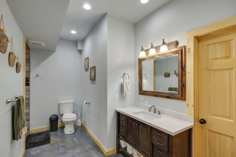 3 Bedrooms Cottage