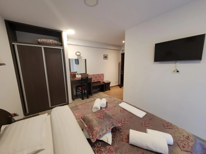 Casa Aryana