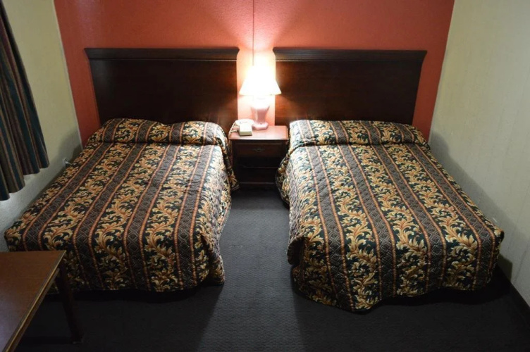 Regency Inn