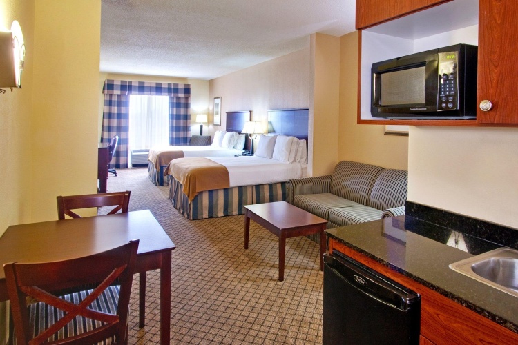 Quadruple Suite