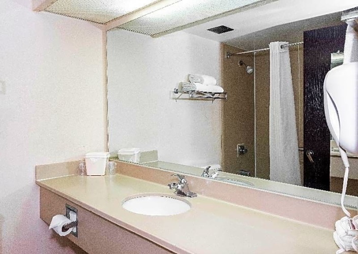 Standard Double Suite
