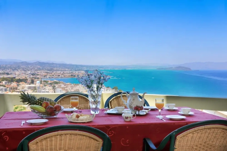 3 Bedrooms Villa with city view