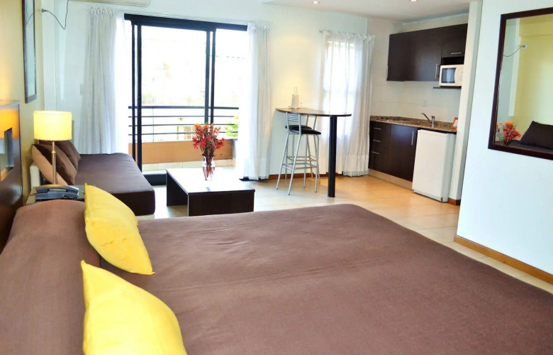 Sures Belgrano Suites