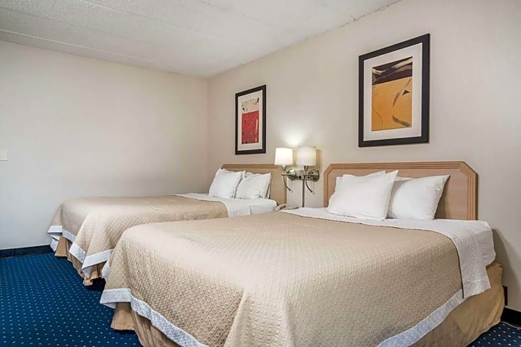 Superior Quadruple room