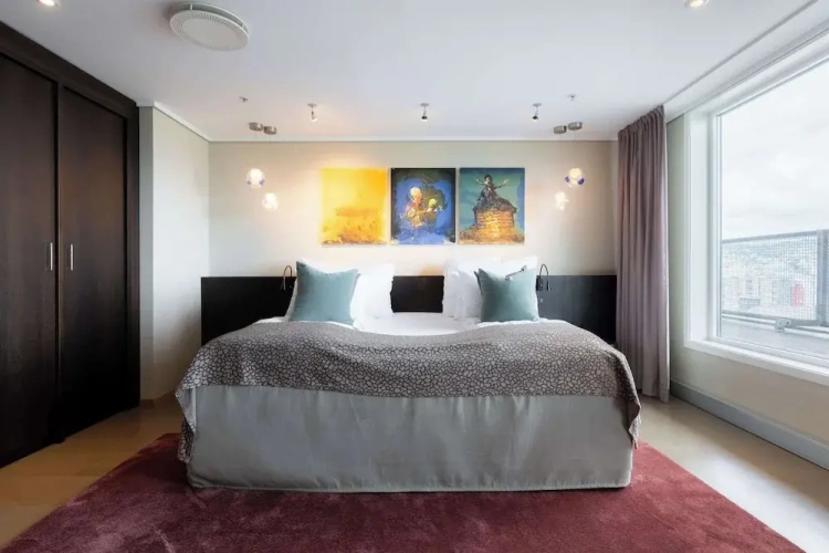 Presidential Suite