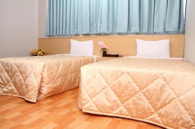 Yadu Hotel