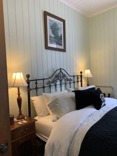 1 Bedroom Superior Apartment with balcony