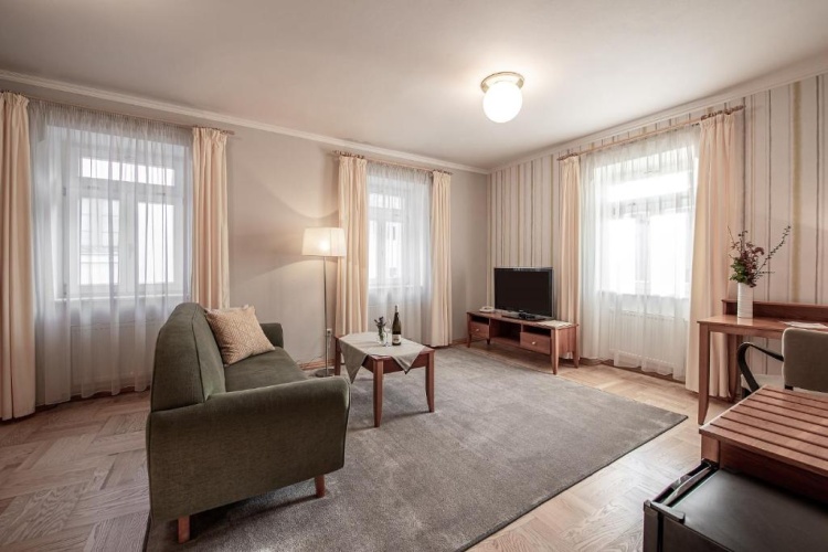 2 Bedrooms Suite