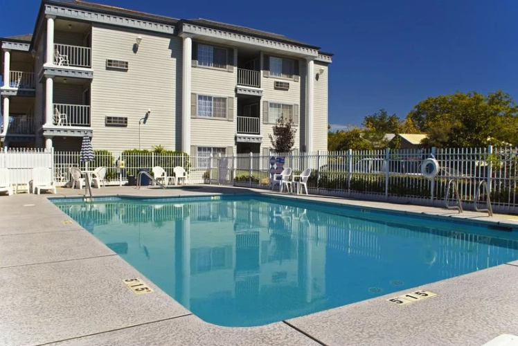 Super 8 Oroville