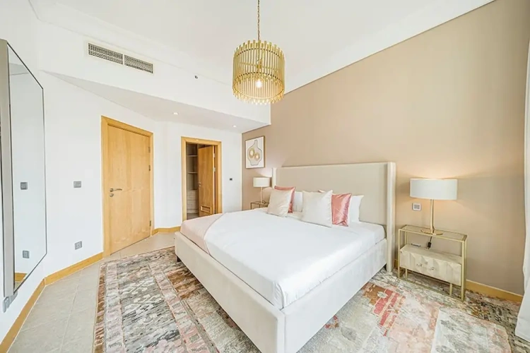 3 Bedrooms Apartment with balcony