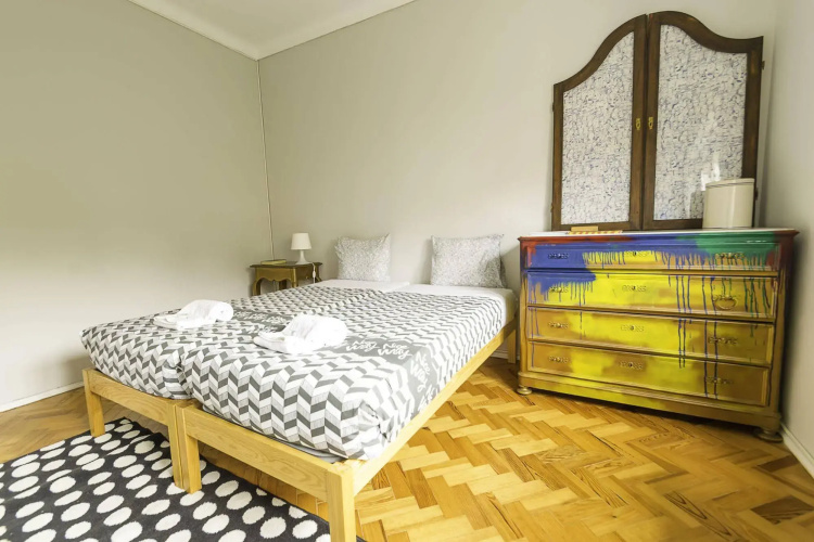 Nice Way Sintra Hostel