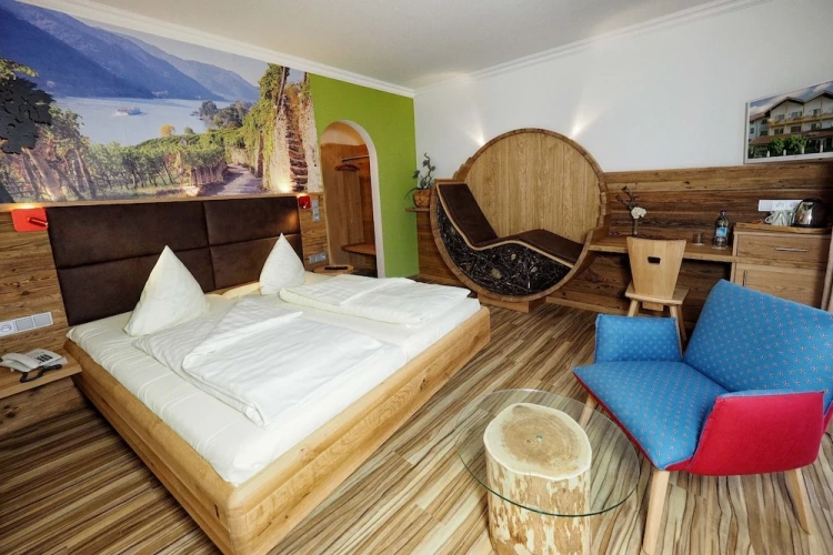 Classic Double Suite with balcony and with garden view