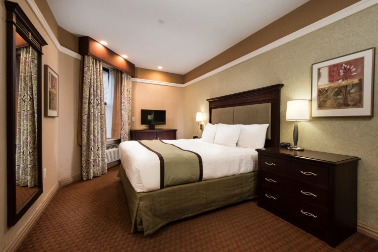NYCASA 46 Hotel